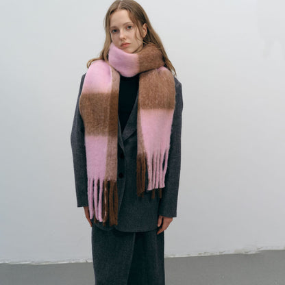 New Large Plaid Scarf for Women - Warm & Cozy