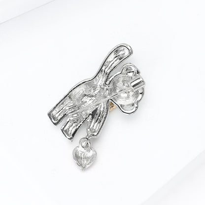 Heart Bear Rhinestone Brooch Fashion Alloy Decorative Pin for Women