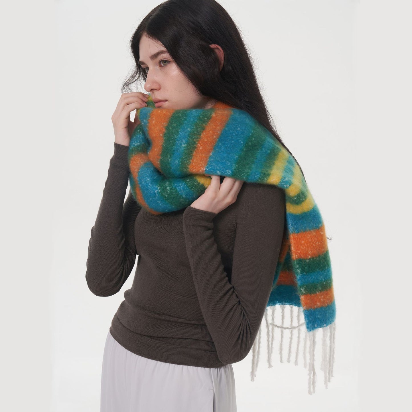 Woven Plaid Scarf for Women – Warm and Stylish
