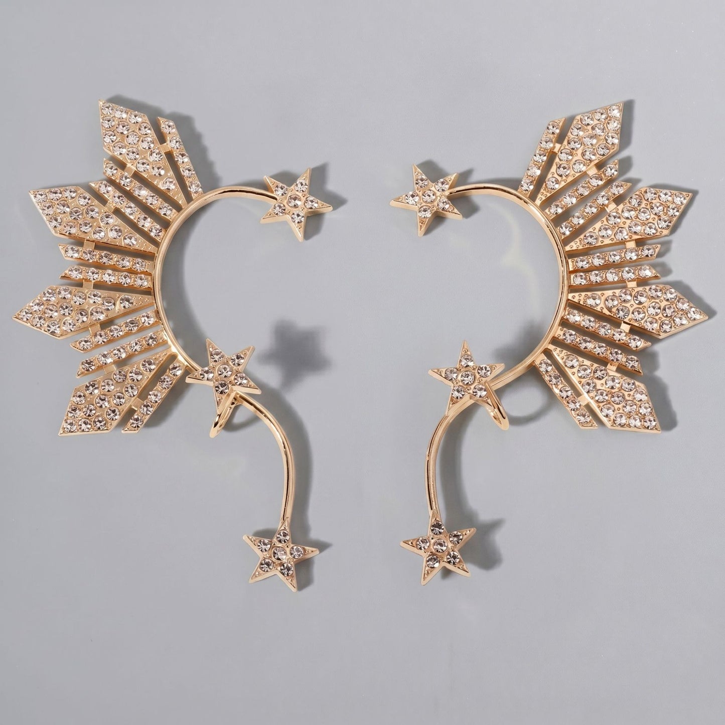 Handcrafted Pearl and Crystal Floral Earrings - Elegant and Versatile Accessories