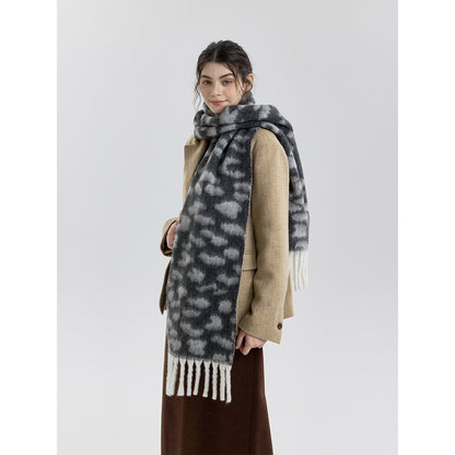 Trendy Vintage Leopard Print Fringe Scarf for Men and Women