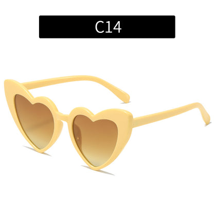 Trendy Heart-Shaped Sunglasses Colorful UV400 Beach Accessories