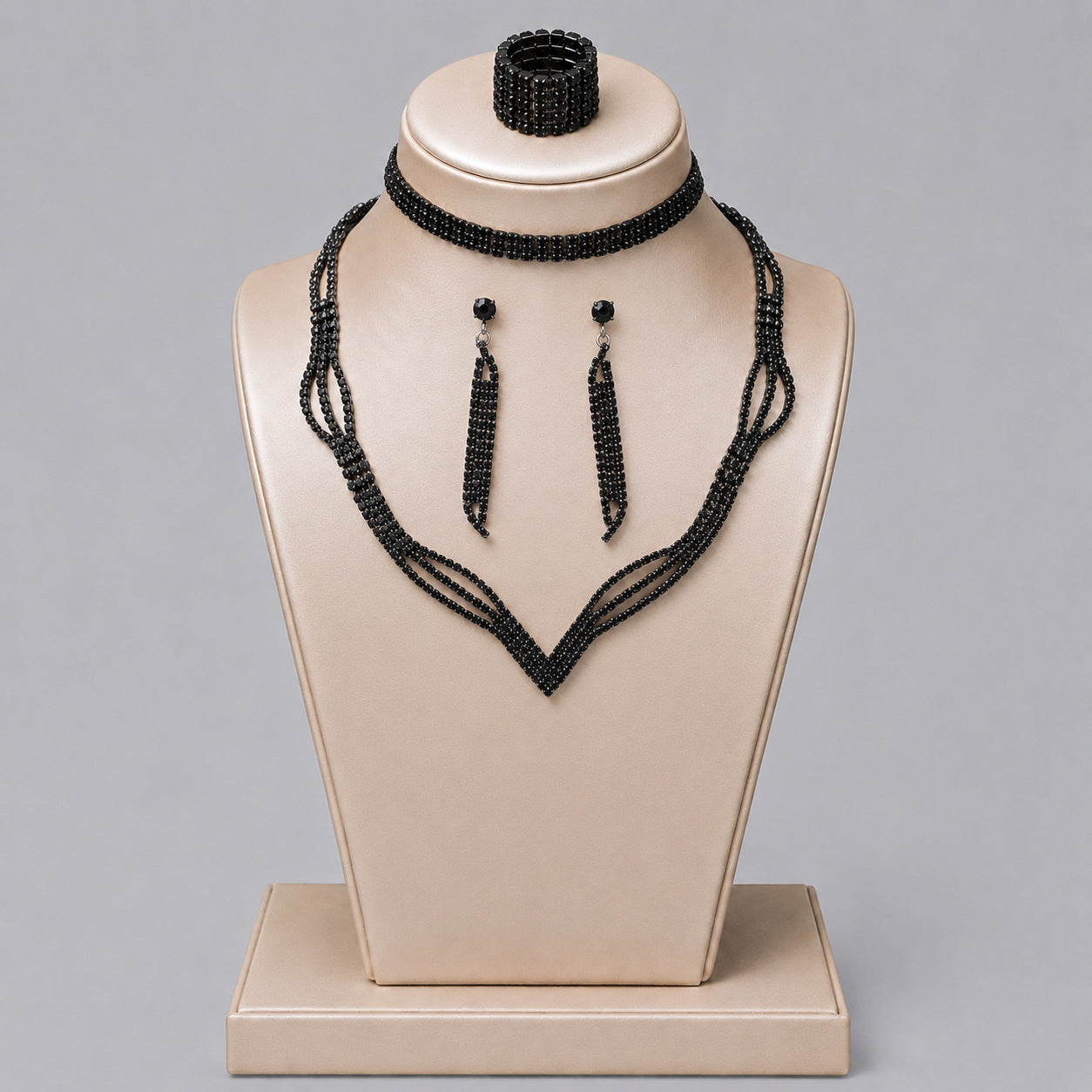 Elegant Crystal Jewelry Set with Necklace and Earrings for Parties