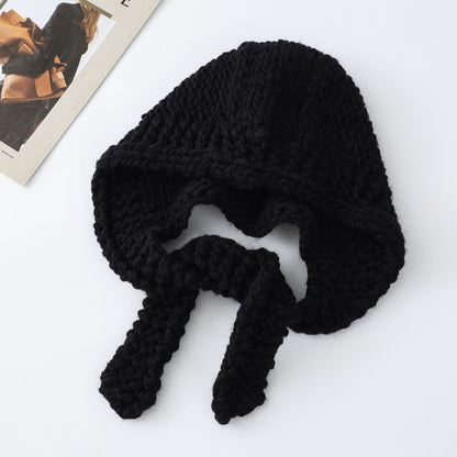 Fashionable Hand-Knitted Warm Beanie With Adjustable Strap