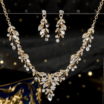 Bridal Jewelry Set With Flower Design Necklace And Earrings