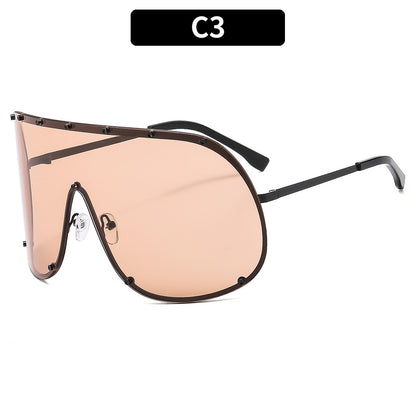 Chic Brown Oversized Sunglasses UV400 Protection