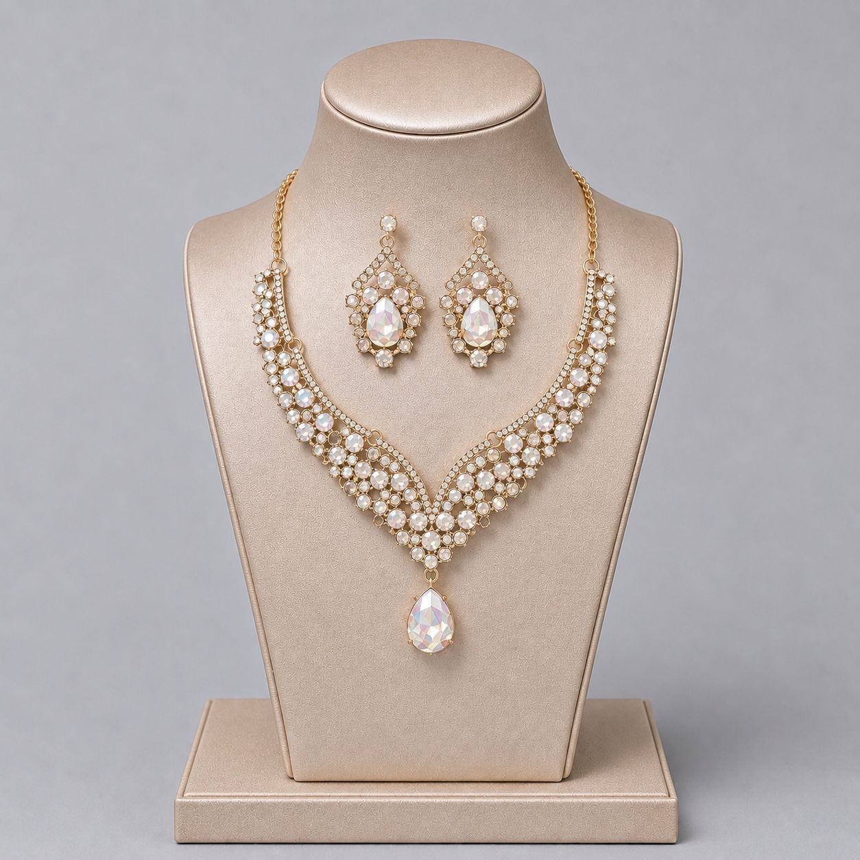 Retro Alloy Rhinestone Jewelry Set Elegant Necklace and Earrings for Evening Wear