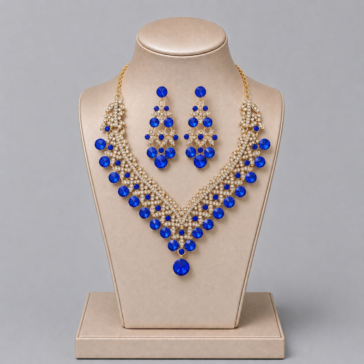 Retro Alloy Rhinestone Jewelry Set Elegant Necklace and Earrings for Evening Wear
