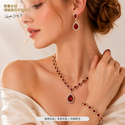 Elegant Crystal Jewelry Set with Necklace and Earrings for Parties