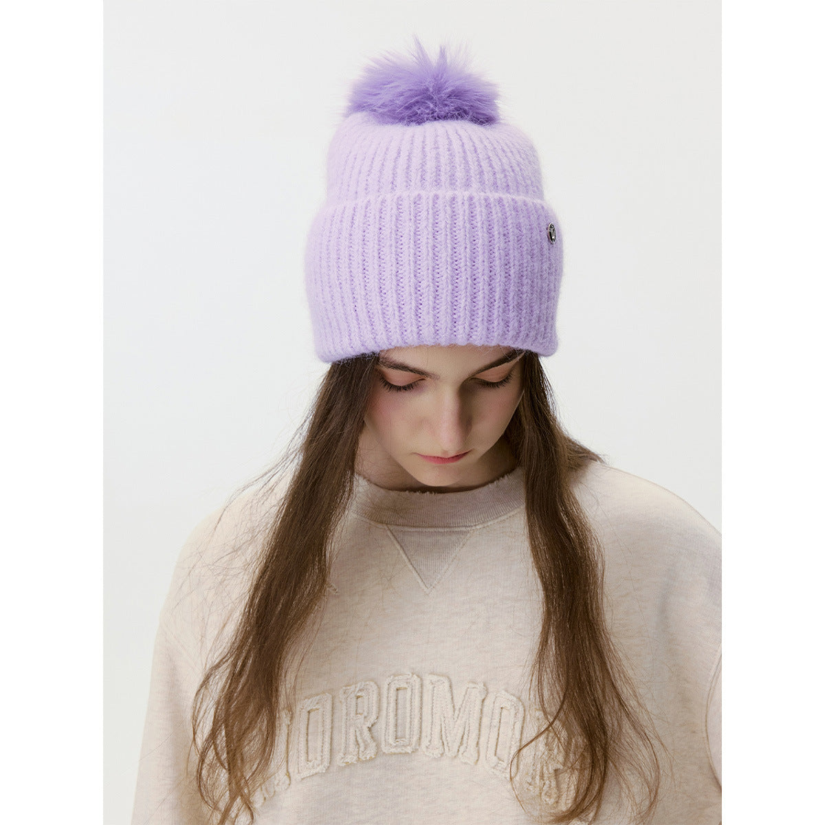 Trendy Solid Color Knit Beanie with Pom-Pom for Unisex