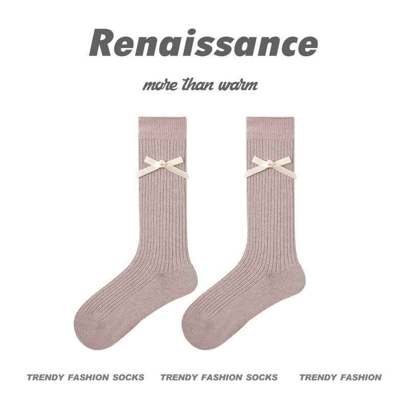 Renaissance Creative Mid Calf Scallop Edge Cotton Socks