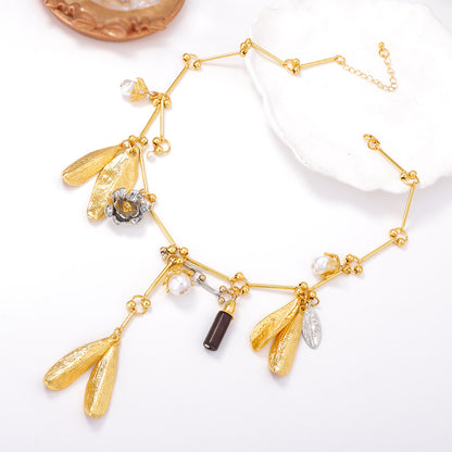 Leaf Pendant Alloy Necklace Vintage Statement Jewelry