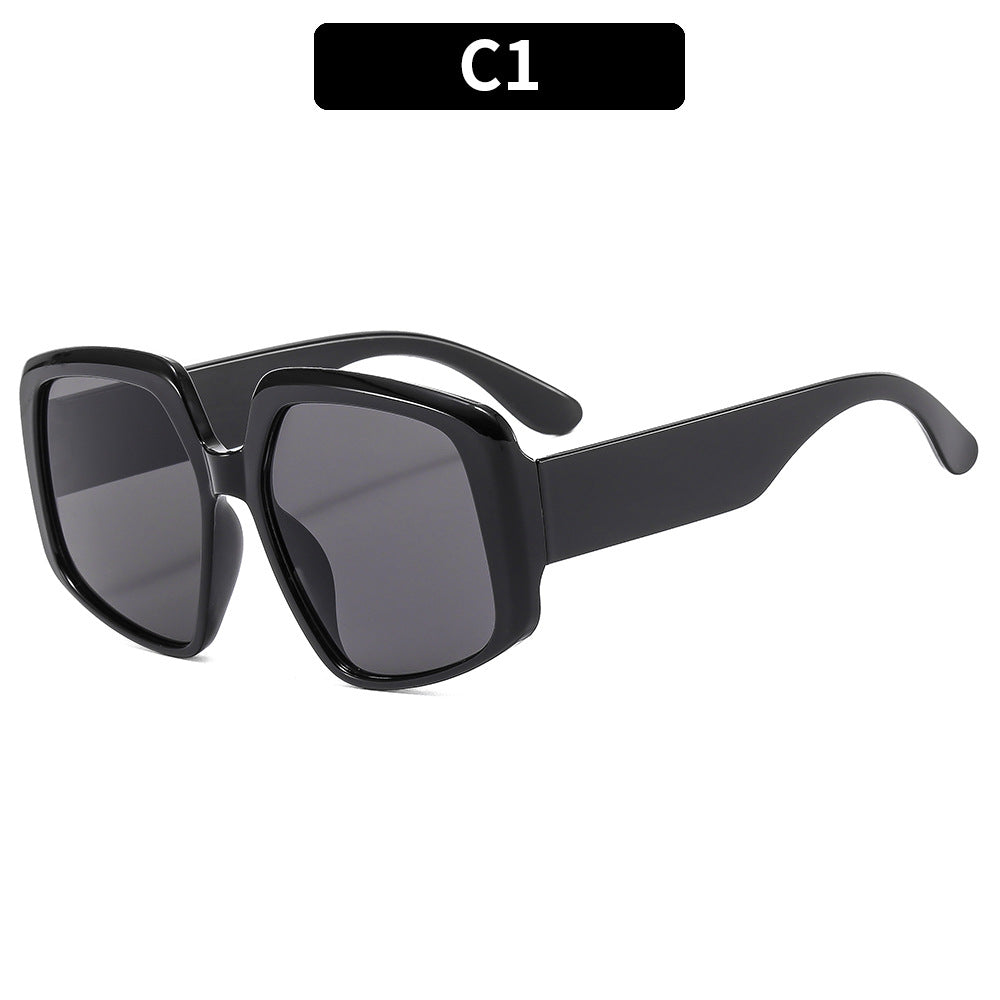 Trendy Oval Frame Sunglasses for Women