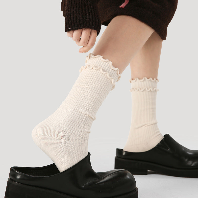 Renaissance Creative Mid Calf Scallop Edge Cotton Socks