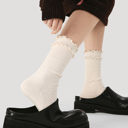 Renaissance Creative Mid Calf Scallop Edge Cotton Socks