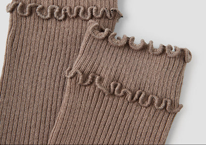 Renaissance Creative Mid Calf Scallop Edge Cotton Socks
