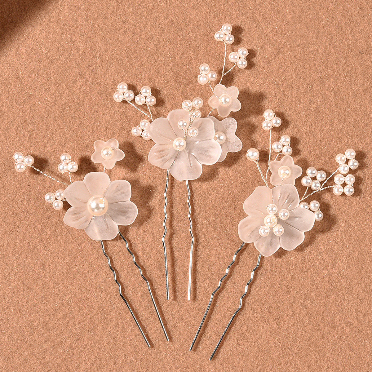 Elegant White Flower Hairpins Set of 3 Bridal Hairpiece