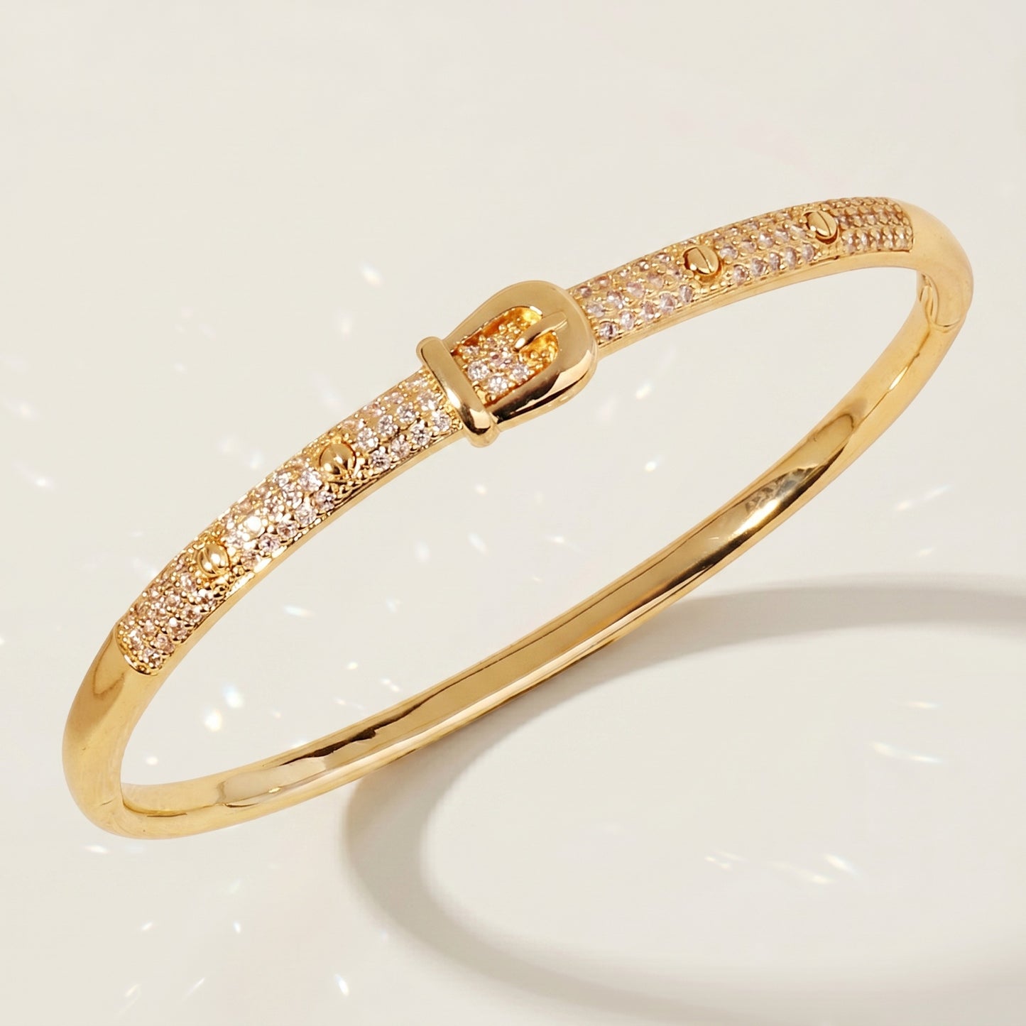 High-End Zirconia Stone Bangle with Nail Design for Weddings and Parties