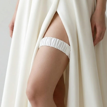 Bridal Lace Garter Belt with Rhinestones and Pearls for Elegant Weddings