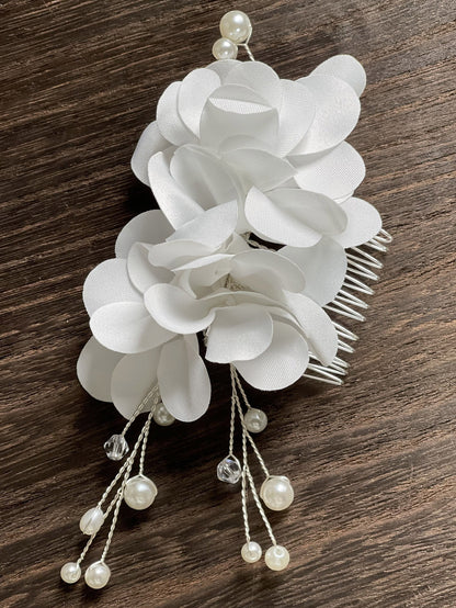 Red Fabric Flower Pearl Hair Comb Wedding Accessory