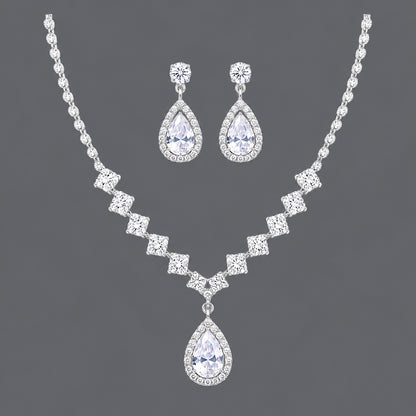 Elegant Vintage Pearl Jewelry Set – Necklace and Earrings for All Occasions