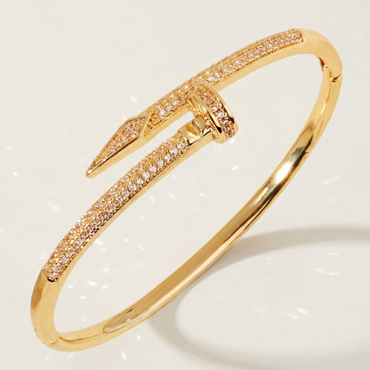 High-End Zirconia Stone Bangle with Nail Design for Weddings and Parties