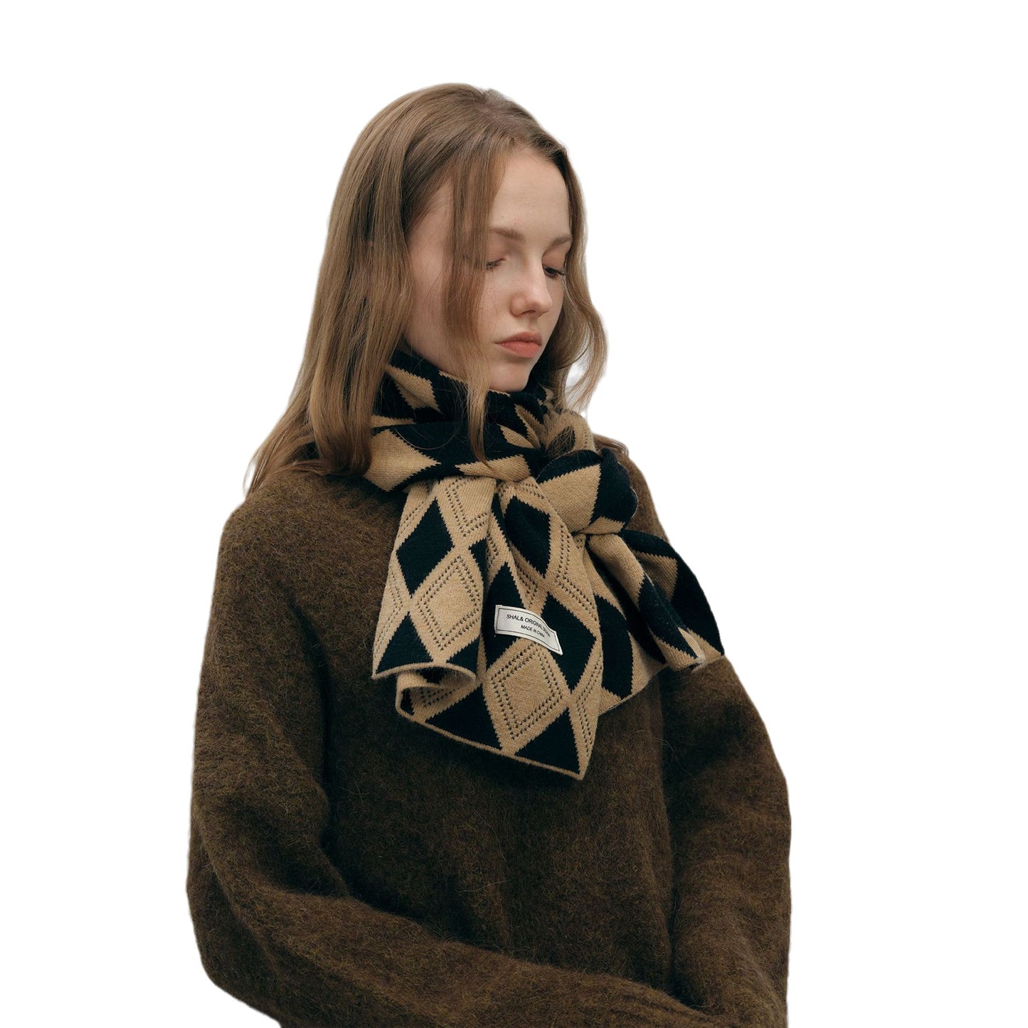 Chic Designer Diamond Woven Scarf for Women - Versatile & Warm