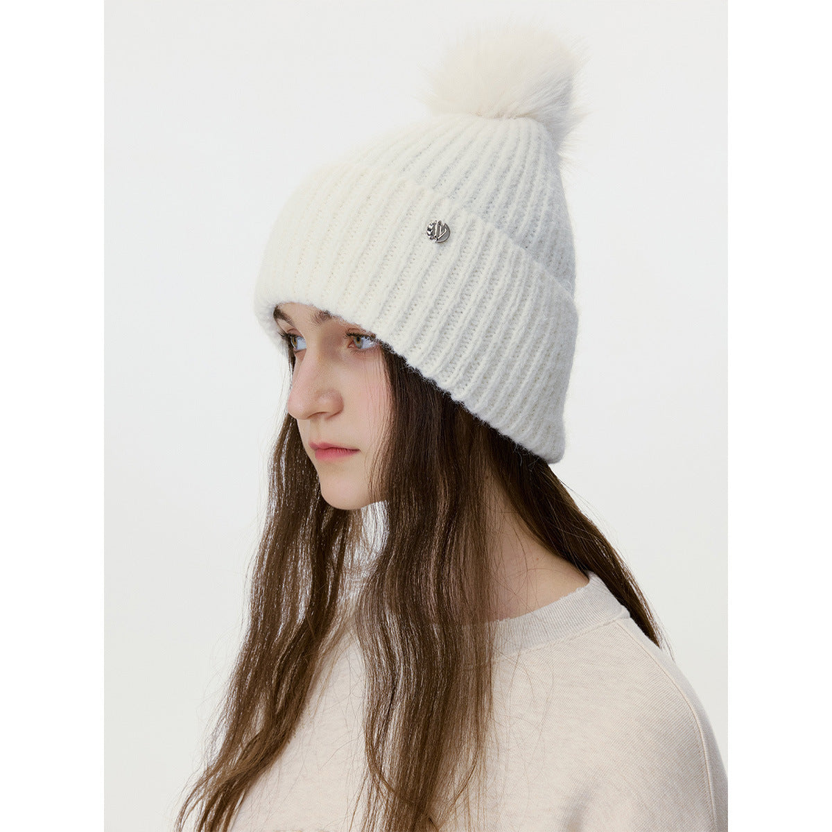 Trendy Solid Color Knit Beanie with Pom-Pom for Unisex