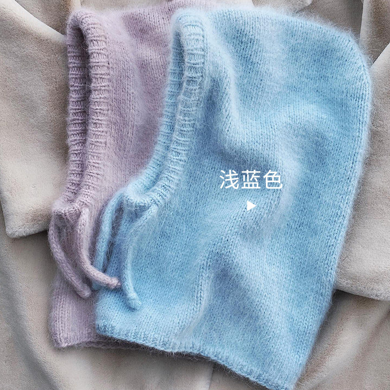 Trendy Knit Beanie with Neck Warmer – Fall/Winter Fashion