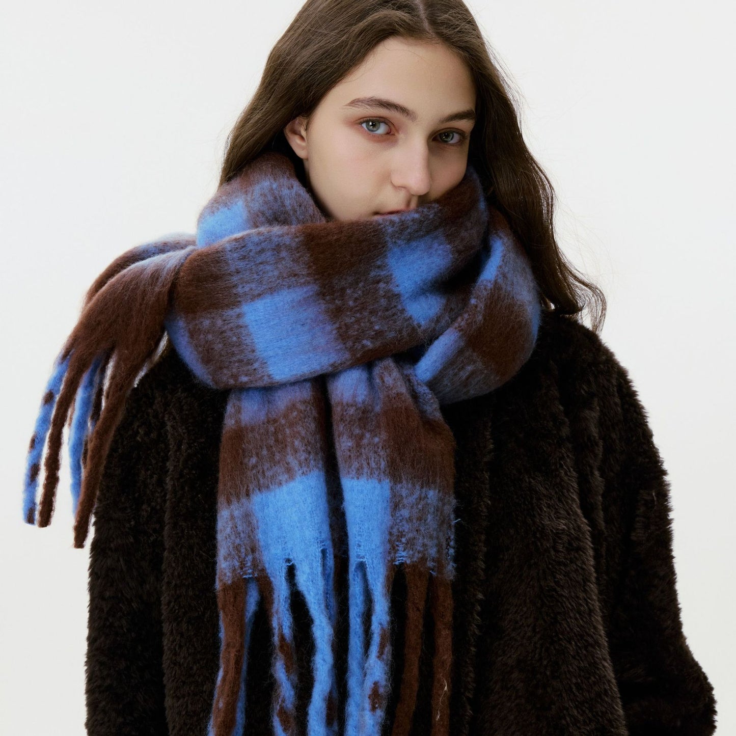 Chic Plaid Scarf for Women - Cozy Warm Shawl for Winter