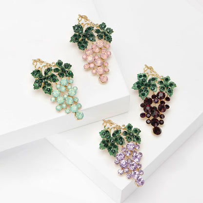 Trendy Rhinestone Grape Brooch Fashionable Women's Accessory