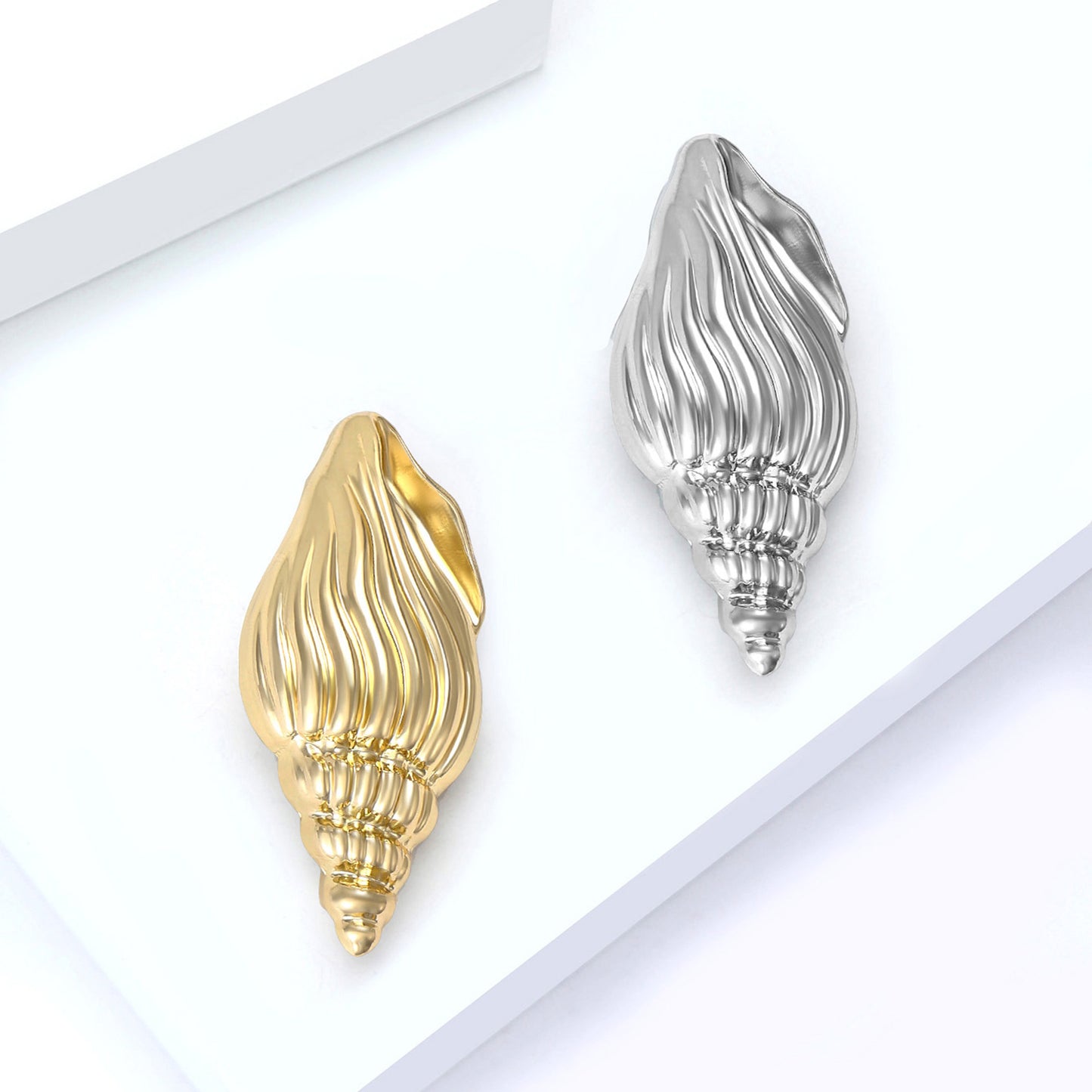 Stylish Sea Shell Brooch Unique High-End Fashion Pin