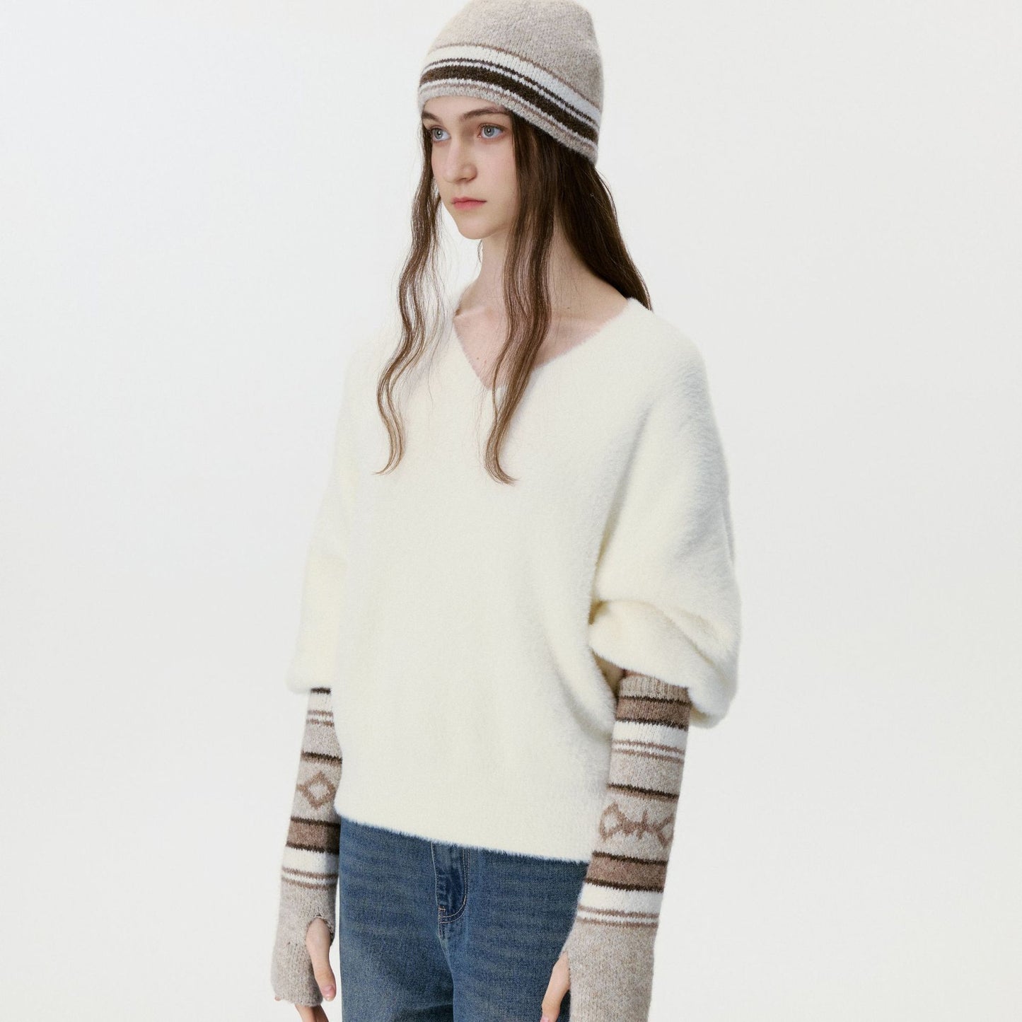 Retro Color Block Knitted Hat & Mittens Set