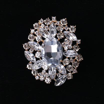 Creative Alloy Cat Brooch Crystal Glass Pin Fashion Accessory