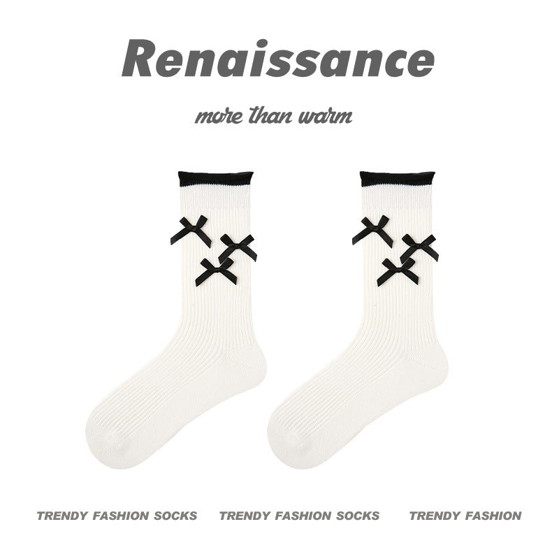 Renaissance Creative Mid Calf Scallop Edge Cotton Socks