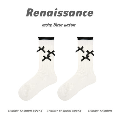 Renaissance Creative Mid Calf Scallop Edge Cotton Socks
