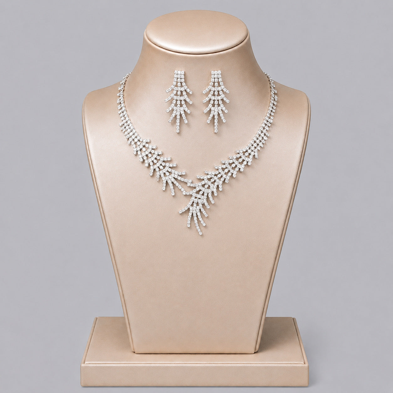 Elegant Crystal Jewelry Set with Necklace and Earrings for Parties