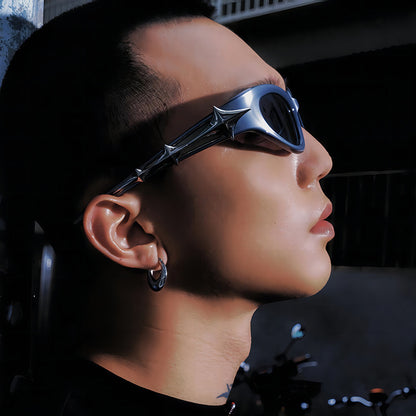 Stylish Outdoor UV400 Protection Sunglasses with Trendy Frames