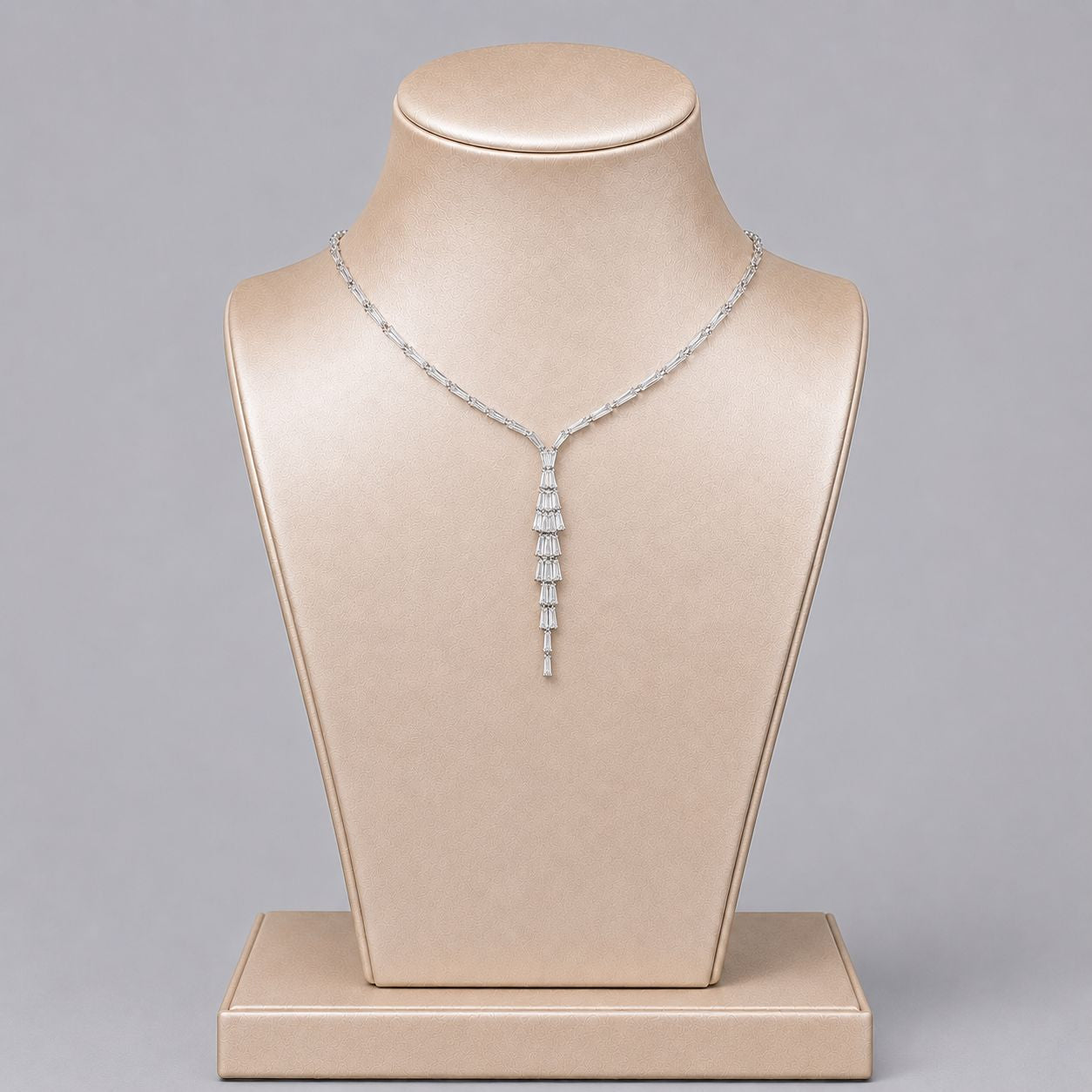 Elegant Crystal Jewelry Set with Necklace and Earrings for Parties