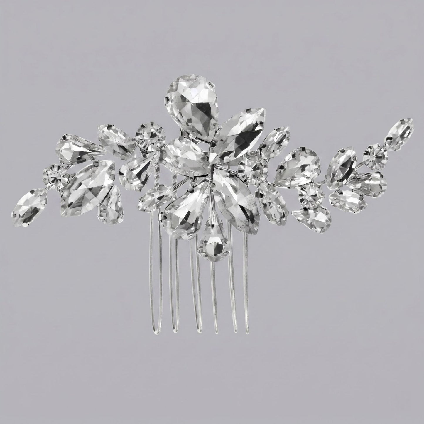 Exquisite Pearl and Crystal Flower Headpiece for Bridal Photoshoots