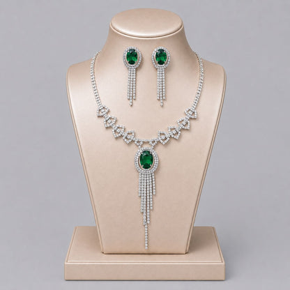 Elegant Crystal Jewelry Set with Necklace and Earrings for Parties
