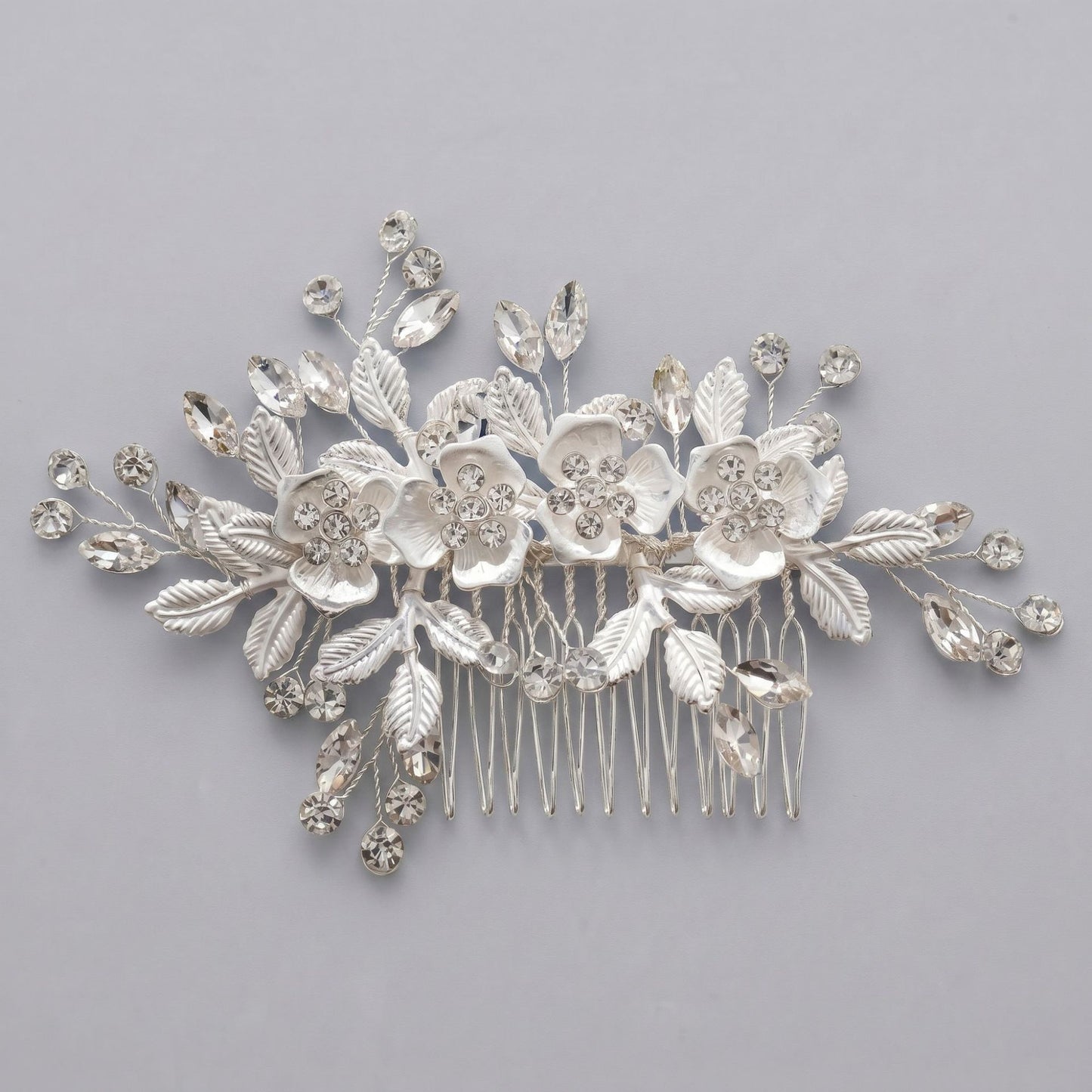 Exquisite Pearl and Crystal Flower Headpiece for Bridal Photoshoots
