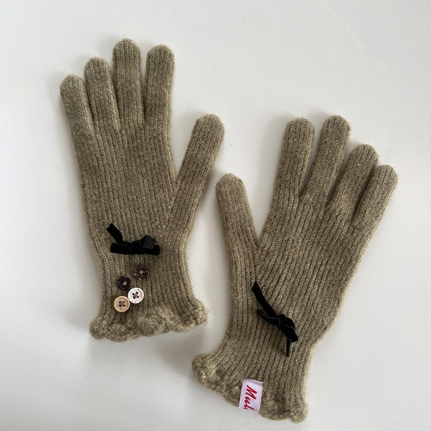 Elegant Touchscreen Knit Gloves with Bow Design