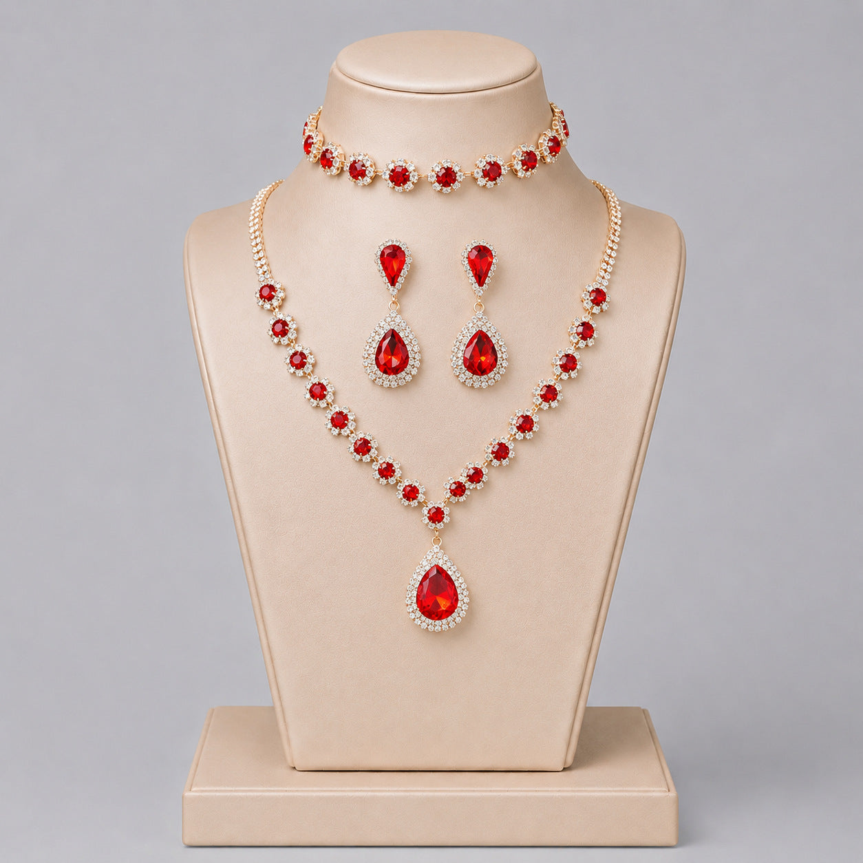 Elegant Crystal Jewelry Set with Necklace and Earrings for Parties