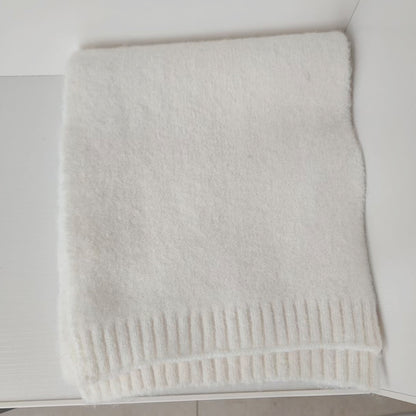 Cozy Wool Blend Knitted Scarf for Men and Women