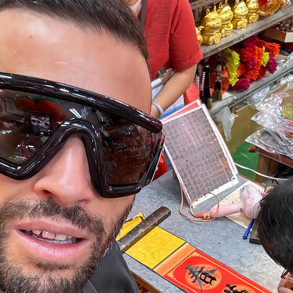 Trendy Oversized Cycling Sunglasses UV400 Protection Fashionable Eyewear