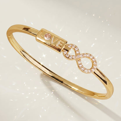 High-End Zirconia Stone Bangle with Nail Design for Weddings and Parties