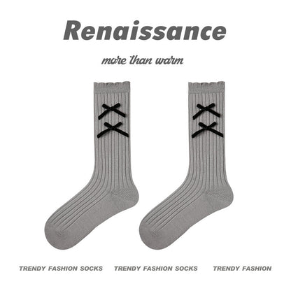 Renaissance Creative Mid Calf Scallop Edge Cotton Socks