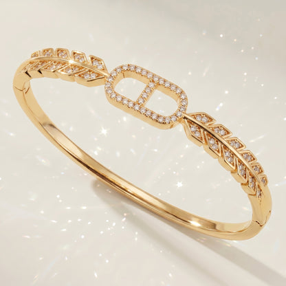 High-End Zirconia Stone Bangle with Nail Design for Weddings and Parties