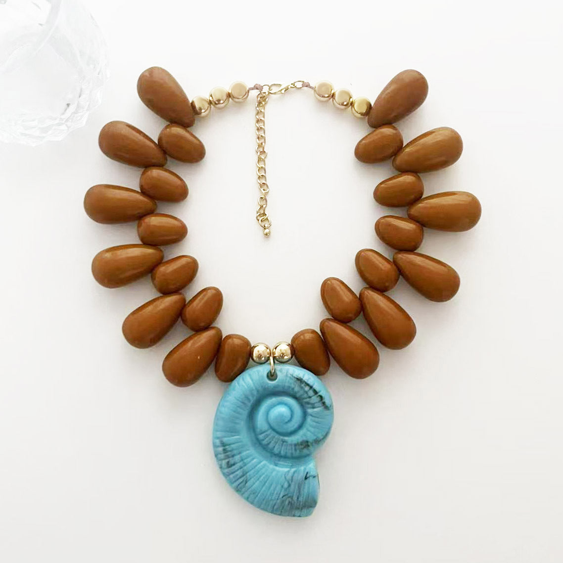 Necklace Beaded Seashell Animal Pendant Statement